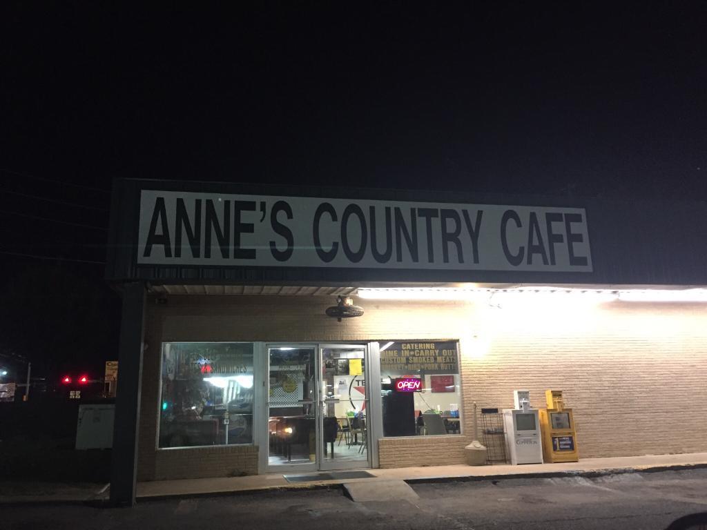Anne`s Country Cafe